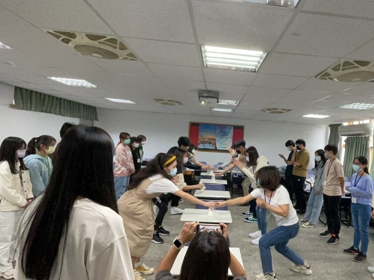 人資來找茶_大合照圖片